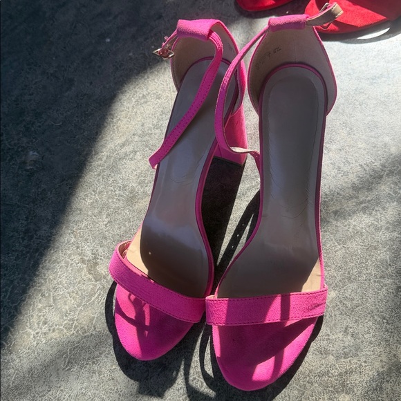 Women's Hot Pink Block Heel Ankle Strap Sandals - Picture 2 of 2